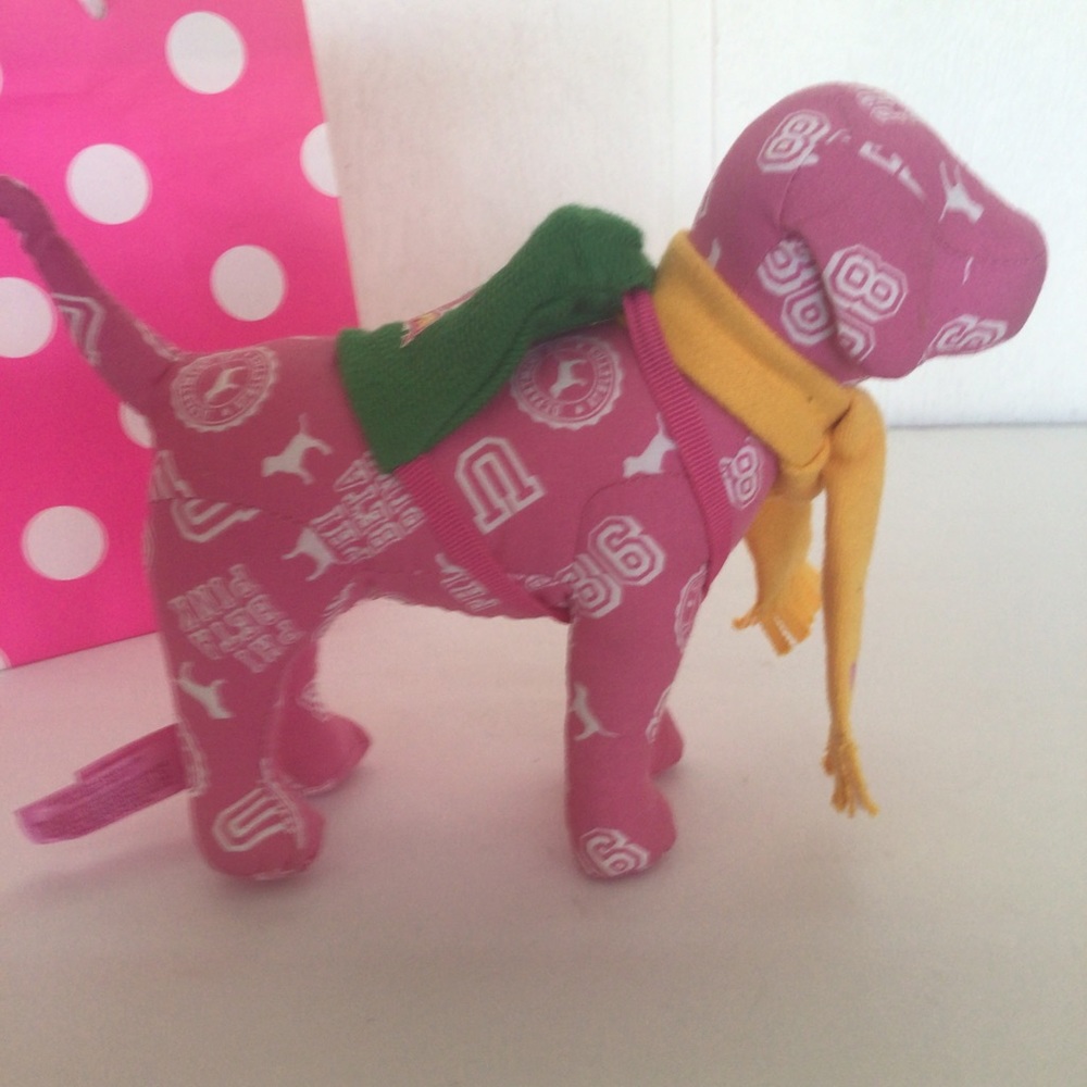 PINK VICTORIAS SECRET COLLEGIATE MINI DOG WITH SCARF AND BACKPACK
